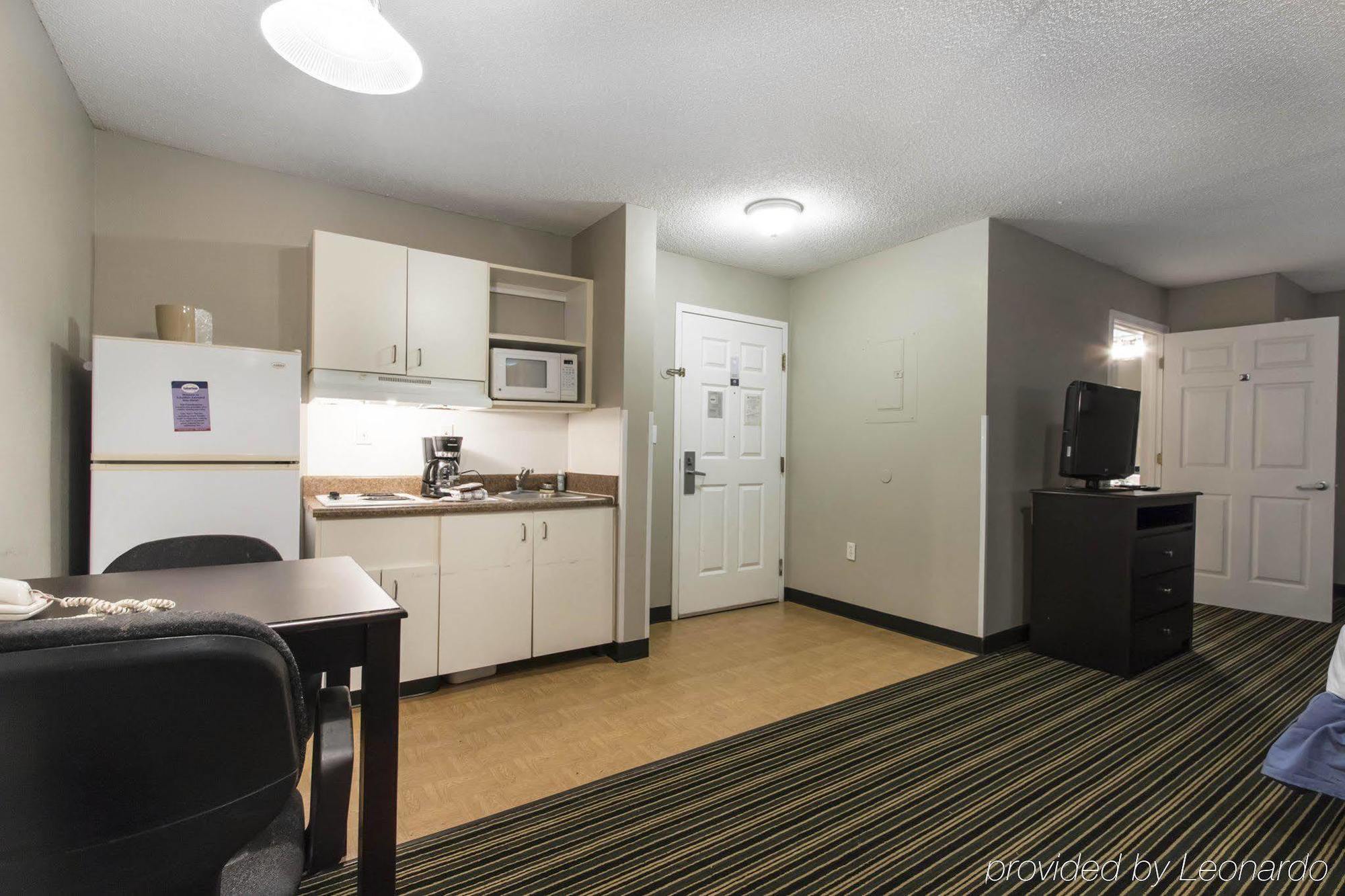 Suburban Extended Stay Hotel Naval Base Area Warrington Buitenkant foto